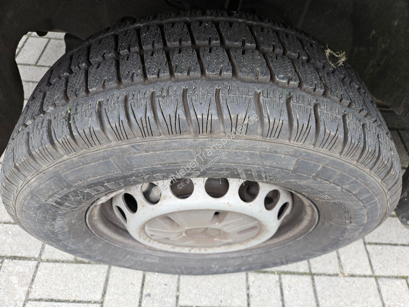 Véhicule utilitaire Mercedes 311 CDI KOFFER TÜV...