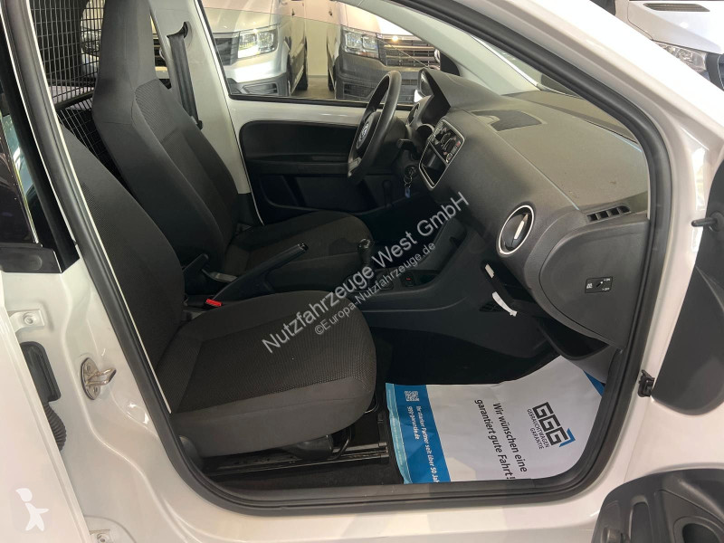 Véhicule utilitaire Volkswagen up! 1.0 Load...
