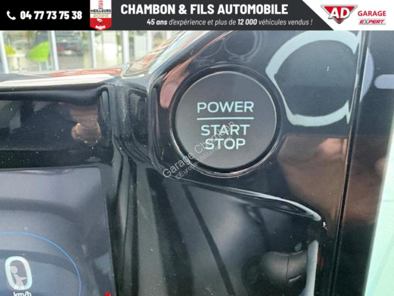 Véhicule utilitaire Ford FOURGON 320 L2H1 2.0...