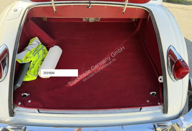 Véhicule utilitaire Jaguar XK 150 Limousine