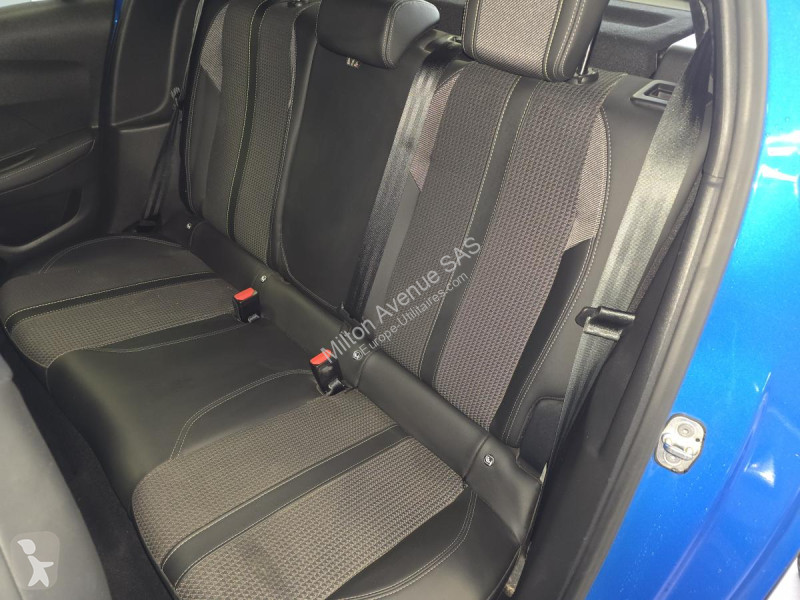 Véhicule utilitaire Peugeot 1.2i PureTech 12V -...