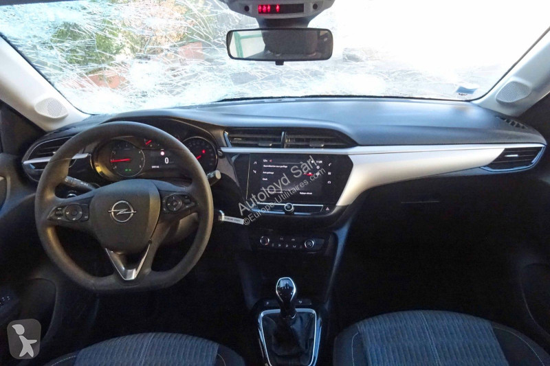 Véhicule utilitaire Opel 1,2 i 75