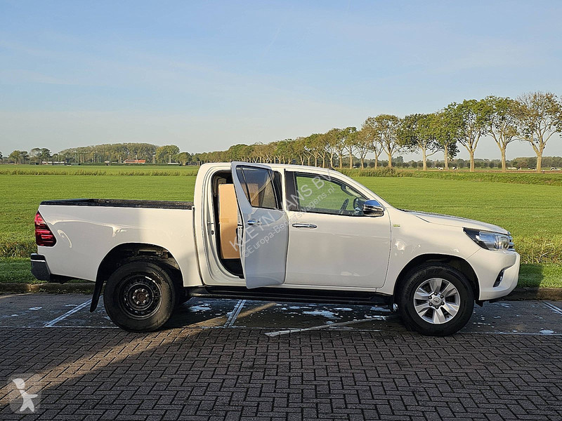 Véhicule utilitaire Toyota 2.4 EU netto...