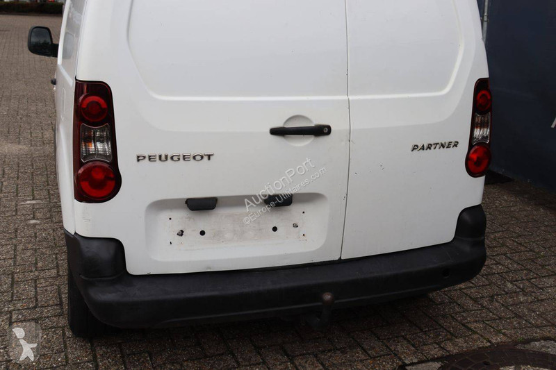 Véhicule utilitaire Peugeot