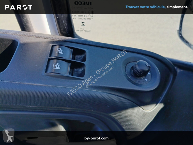 Véhicule utilitaire Iveco 35C16H empattement...