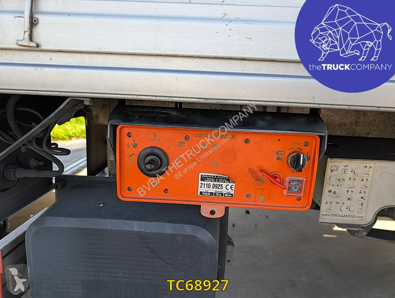 Véhicule utilitaire Renault 2.3 DCI KOFFER MET...
