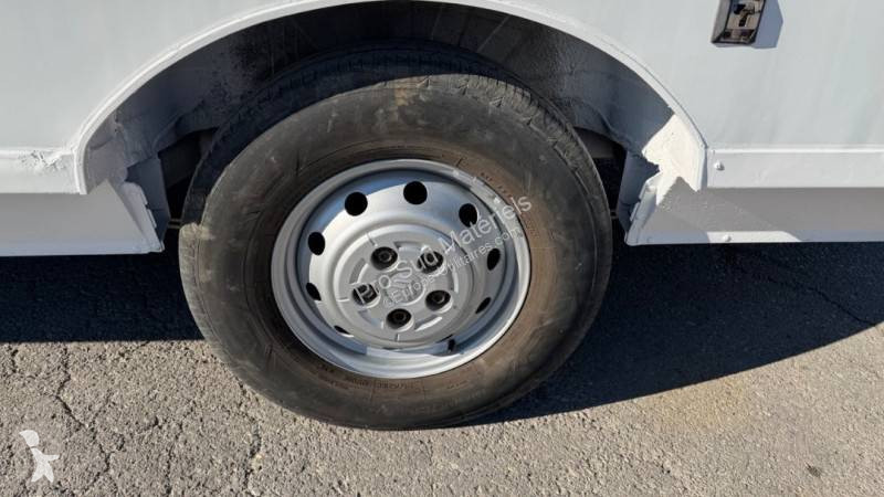 Véhicule utilitaire Citroën 2.0 HDi 130 CONFORT