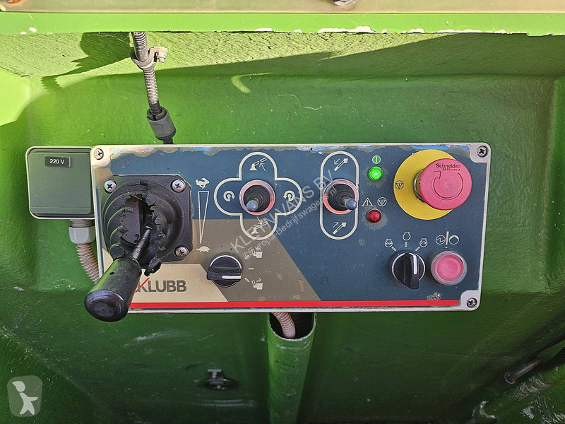 Véhicule utilitaire Renault 2.3 DCI 145 HOOGWERKER