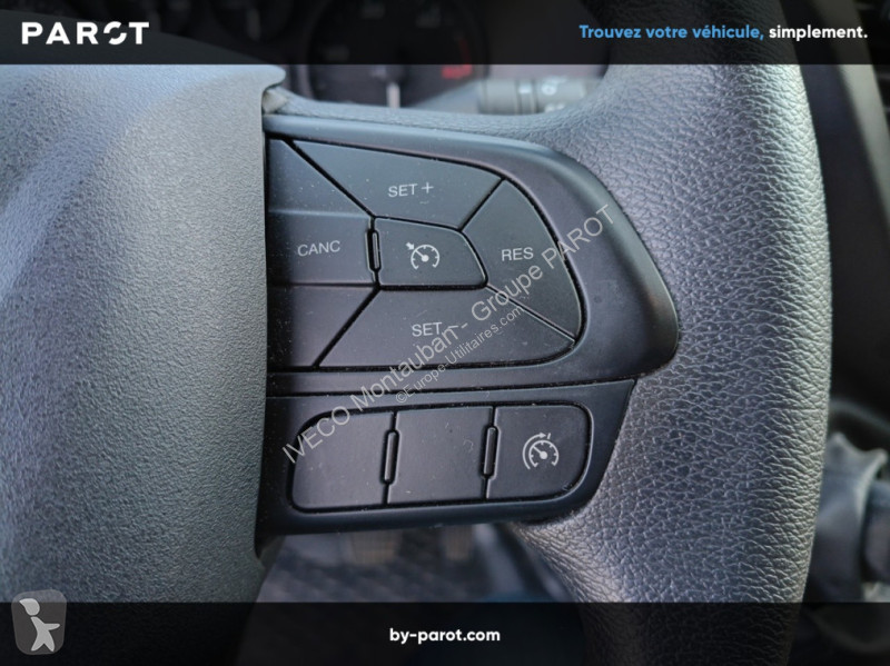 Véhicule utilitaire Iveco 35C16H3.0 empattement...