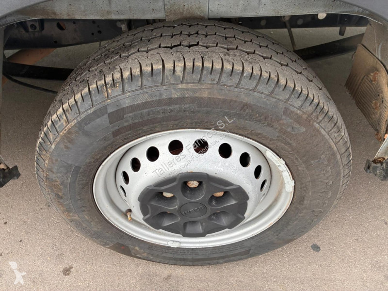 Furgoneta Iveco 35S16 V 16m3