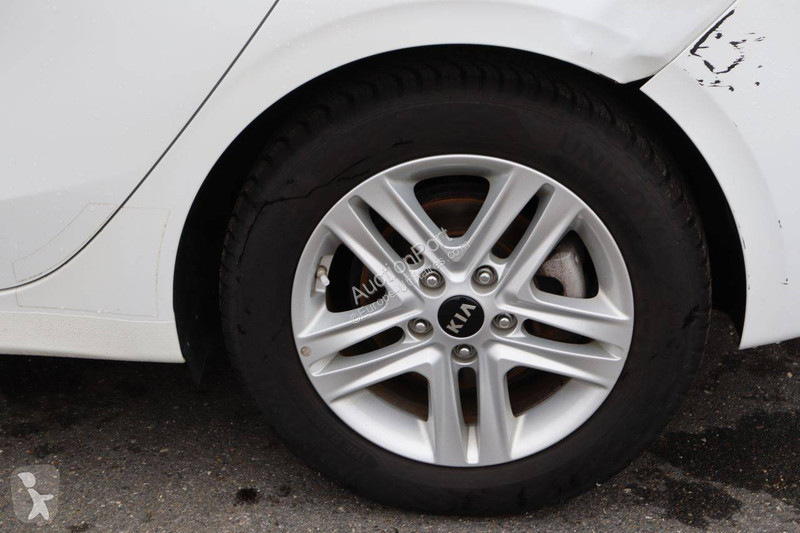 KIA  cee'd van