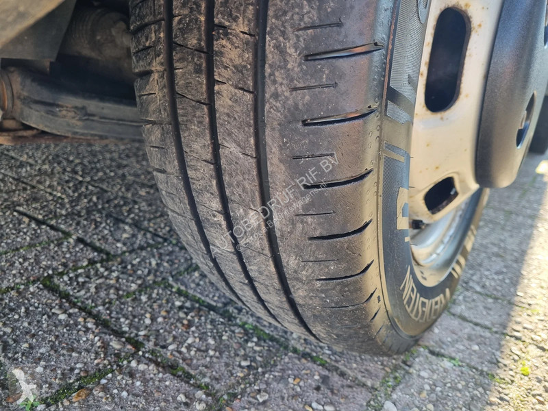 Iveco 35C13 Open laadbak Kraan 850kg Maxilift...
