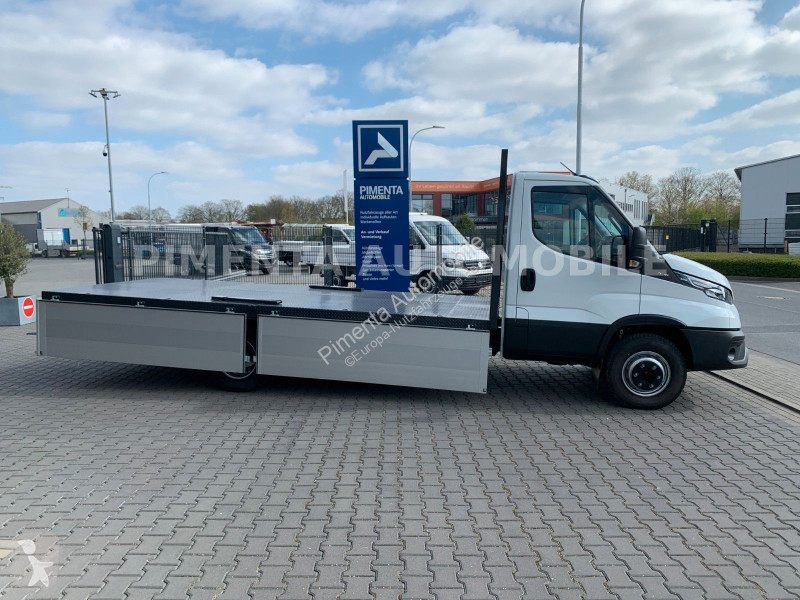 Užitkové vozidlo Iveco 70C18HP PRITSCHE 4,80m x...