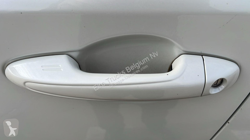 Toyota (HYBRID / AUTOMATIC GEARBOX / BOITE AUTO...