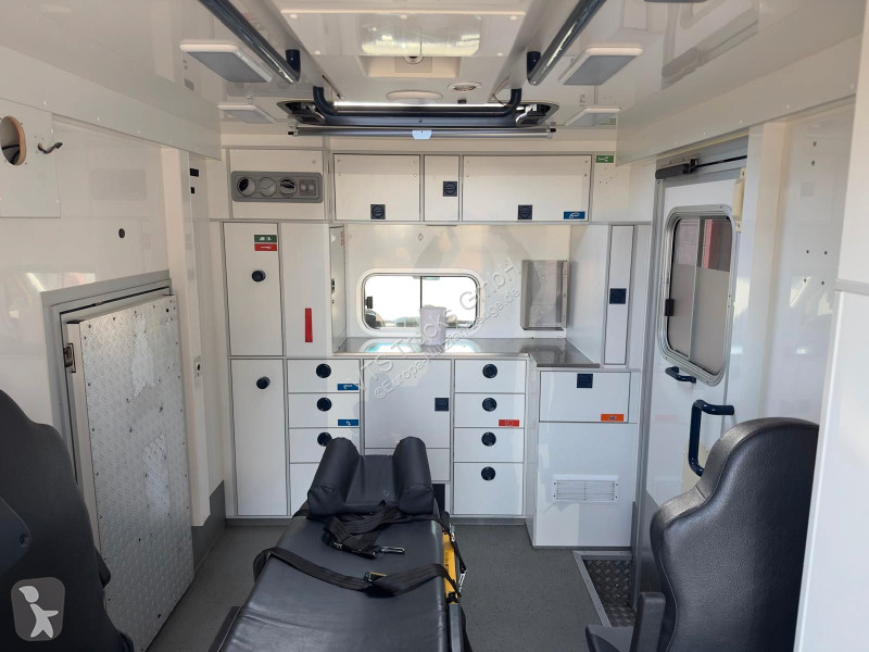 Mercedes 519 CDI Hospi Mobil Aufbau van