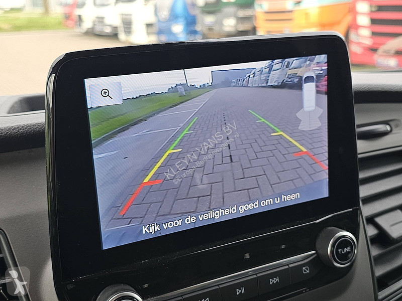 Užitkové vozidlo Ford 2.0 L2H1 | Navi | Airco |...