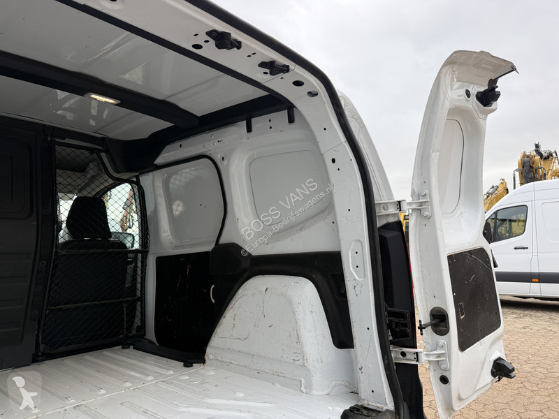 Furgoneta Renault 1.3 TCe 130 EDC Automaat L1...