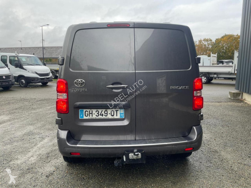 Furgoneta Toyota 2.0 180 D-4D BVA CABINE...