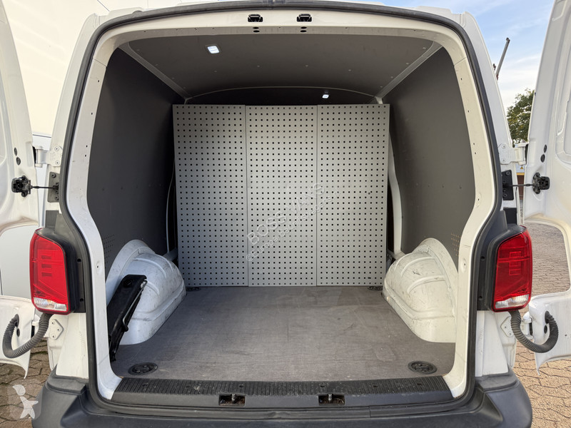 Varevogn Volkswagen 37,3kWh 113PK L2H1...