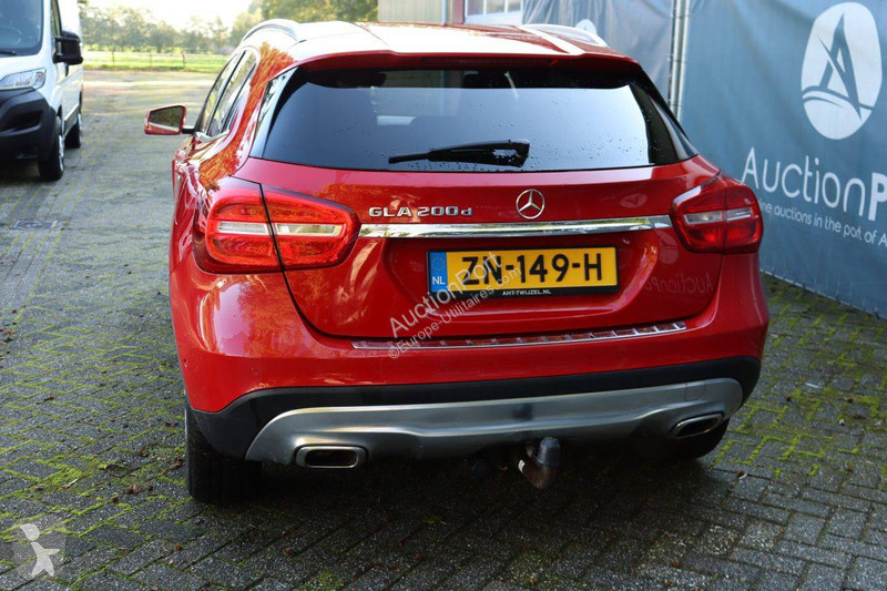 Bedrijfswagen Mercedes D GLA