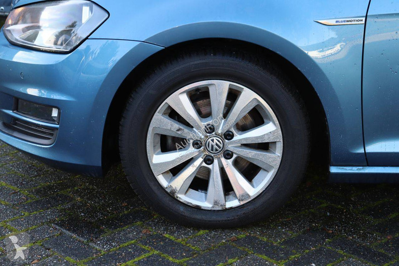 Furgoneta Volkswagen Connected Series