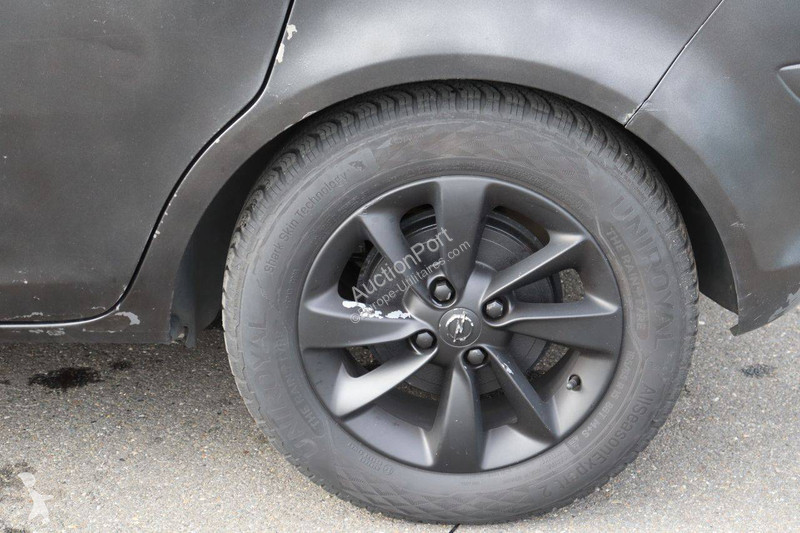 Furgoneta Opel