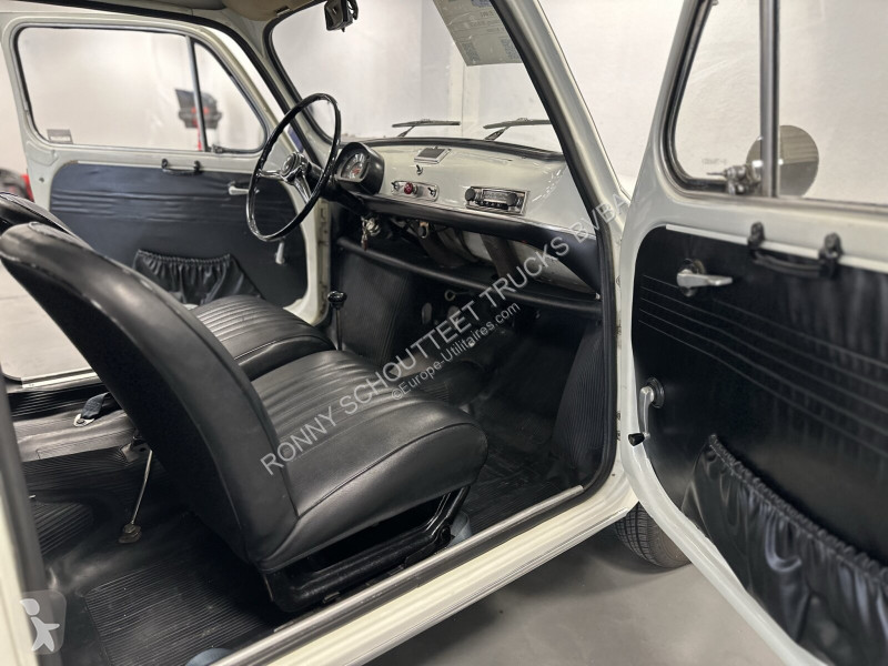 Véhicule utilitaire Seat 600 E 600 E