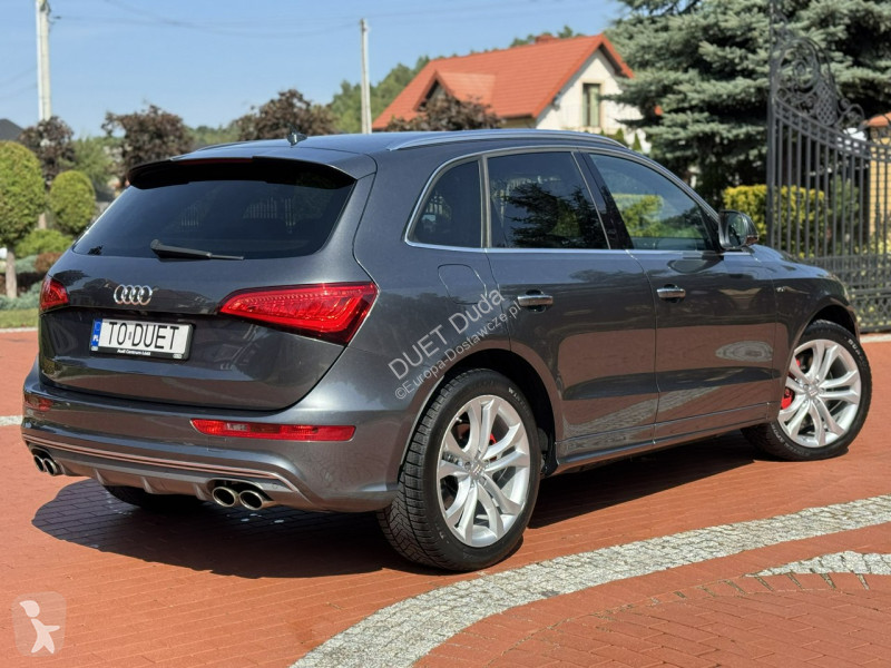 Véhicule utilitaire Audi SQ5