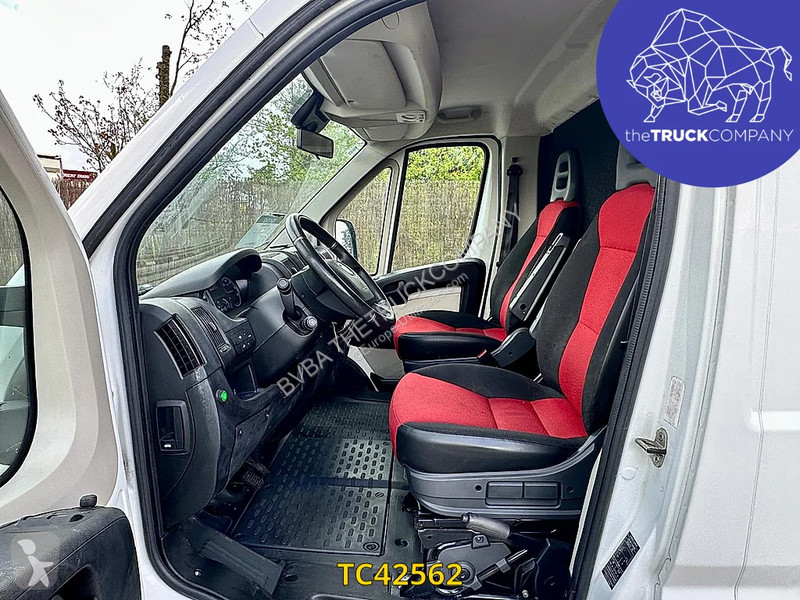 Véhicule utilitaire Fiat meubelbak + lift 3.0D...