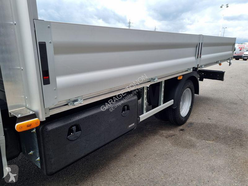 Furgoneta Iveco  DAILY 35-180 PLATEAU 4.40m