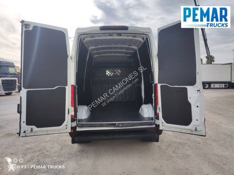 Furgoneta Iveco