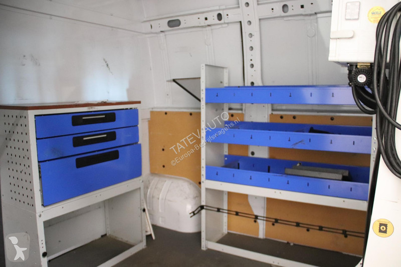 Furgoneta Renault HOOGWERKER NACELLE KLUBB K26...