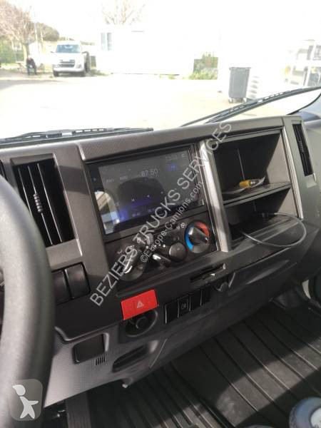 Furgoneta Isuzu