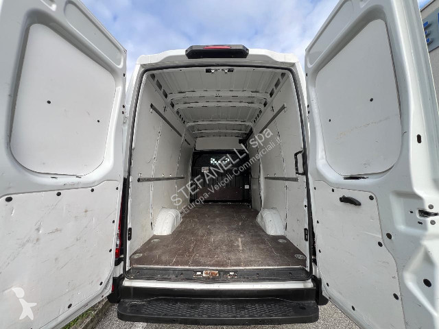 Veicolo commerciale Iveco DAILY 35S16 V