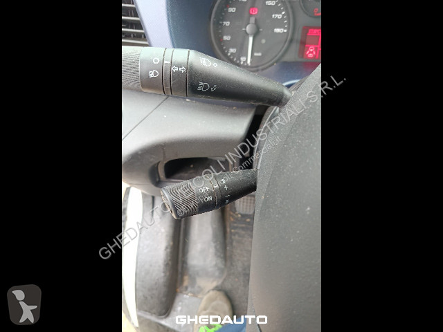 Veicolo commerciale Iveco IVECO DAILY 35S14