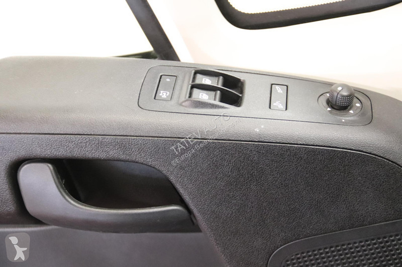 Varevogn Peugeot 2.2 BlueHDi L4H2 AIRCO CRUISE...