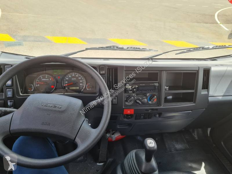 Furgoneta Isuzu