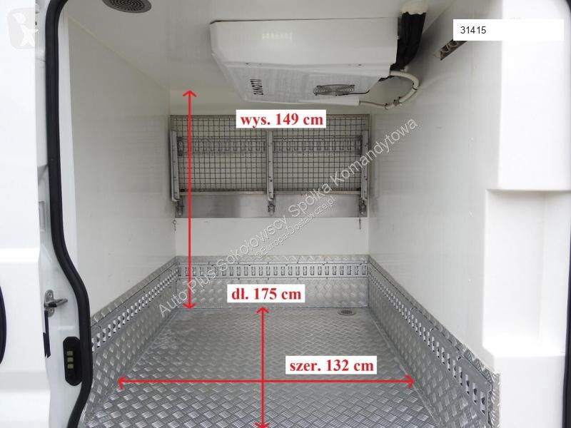 Autoutilitară Peugeot BOXER FURGON CHŁODNIA...