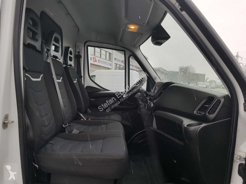 Veicolo commerciale Iveco 35 S16 A8 V...