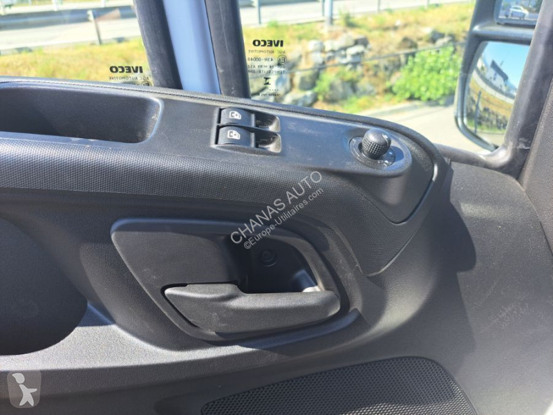 Furgoneta Iveco 35C16 160CV 3L ALUMINIUM 4M...