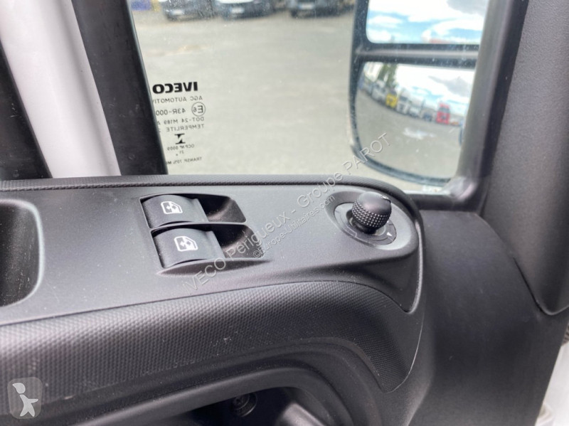 Veicolo commerciale Iveco 35C16 empattement 4100
