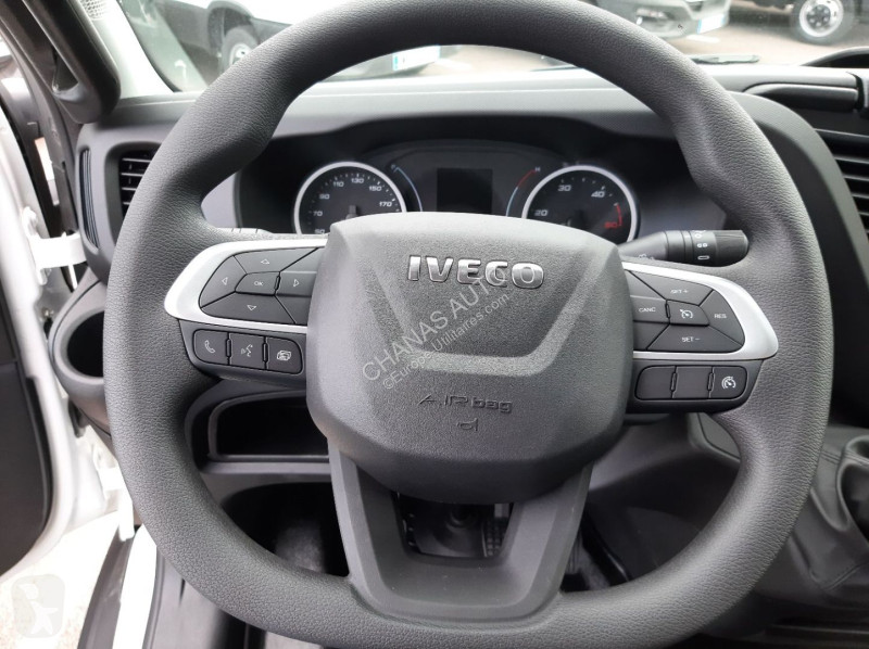 Autoutilitară Iveco 35C16 160CV 3L CAISSE...