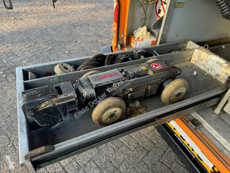 Autoutilitară Mercedes D RIOOLINSPECTIE...
