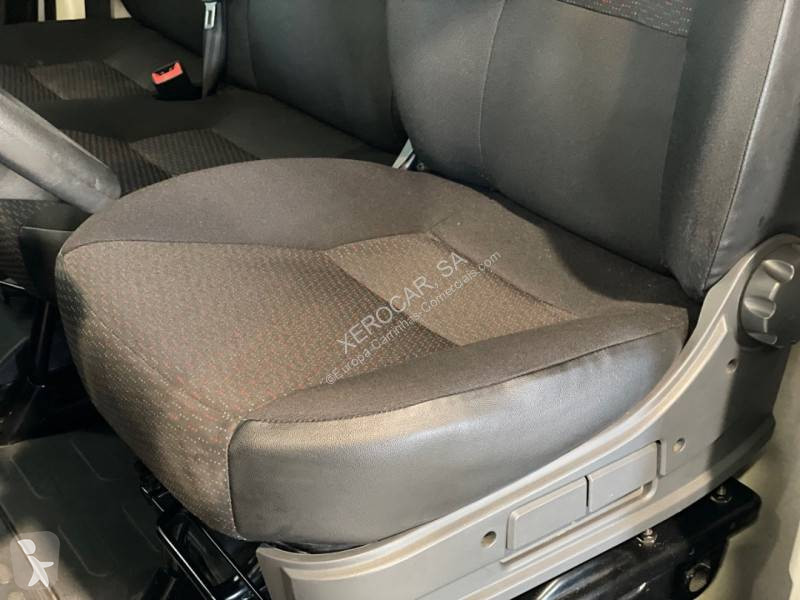 Veículo utilitário Peugeot