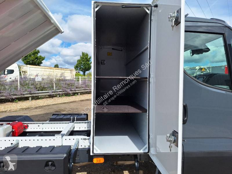 Furgoneta Iveco