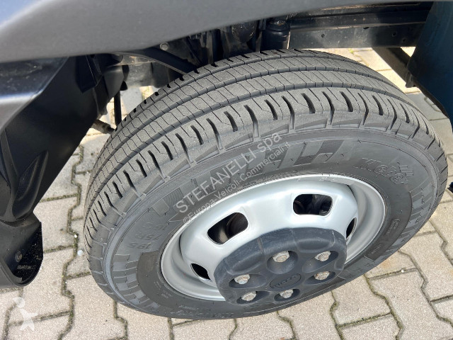 Autoutilitară Iveco DAILY 35C14H RIBALTABILE