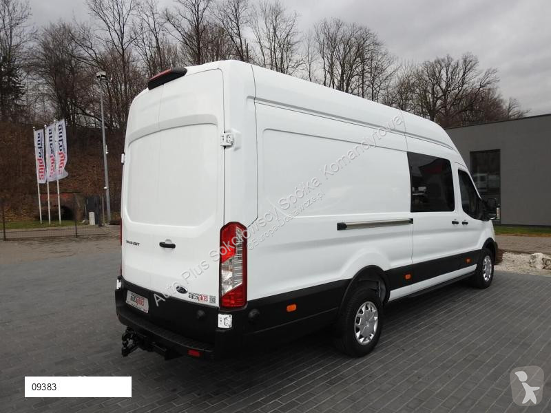 Véhicule utilitaire Ford TRANSIT FURGON...