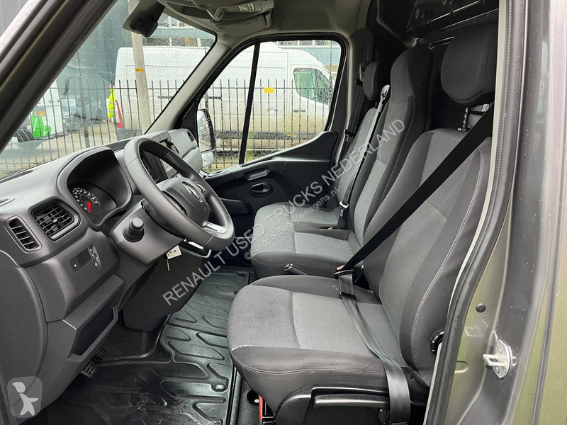 Véhicule utilitaire Renault 150.35 L2 H2 2.3...