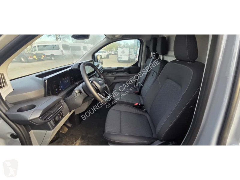 Véhicule utilitaire Ford TRANSIT CUSTOM 2.0...