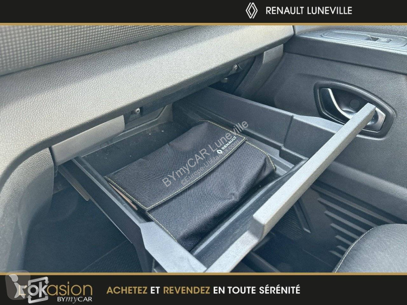 Veículo utilitário Renault TRAFIC FGN L2H2 3000...